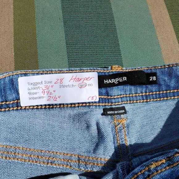 Harper Sz 28 Embroidered Floral Pockets Distressed Ripped Denim Shorts Stretch - Picture 4 of 6